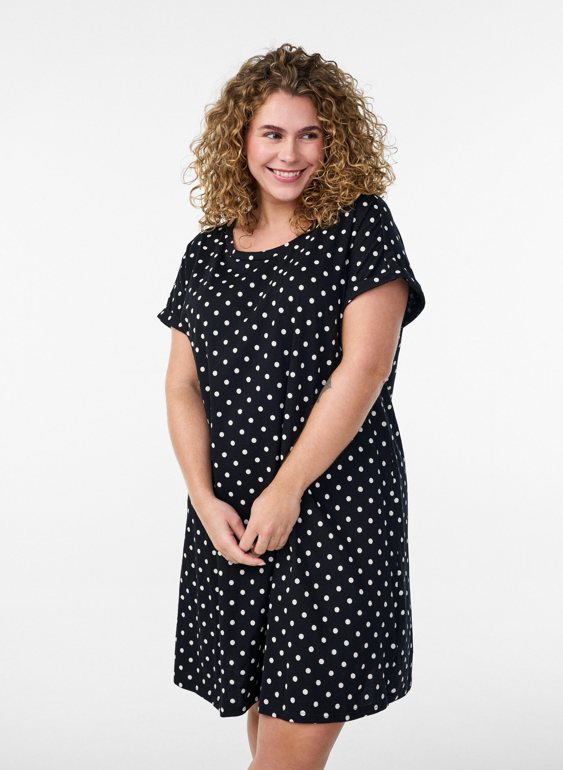 Zizzi 2er-Pack T-Shirt-Kleid mit kurzen &Auml;rmeln, Schwarz, Model image number 0