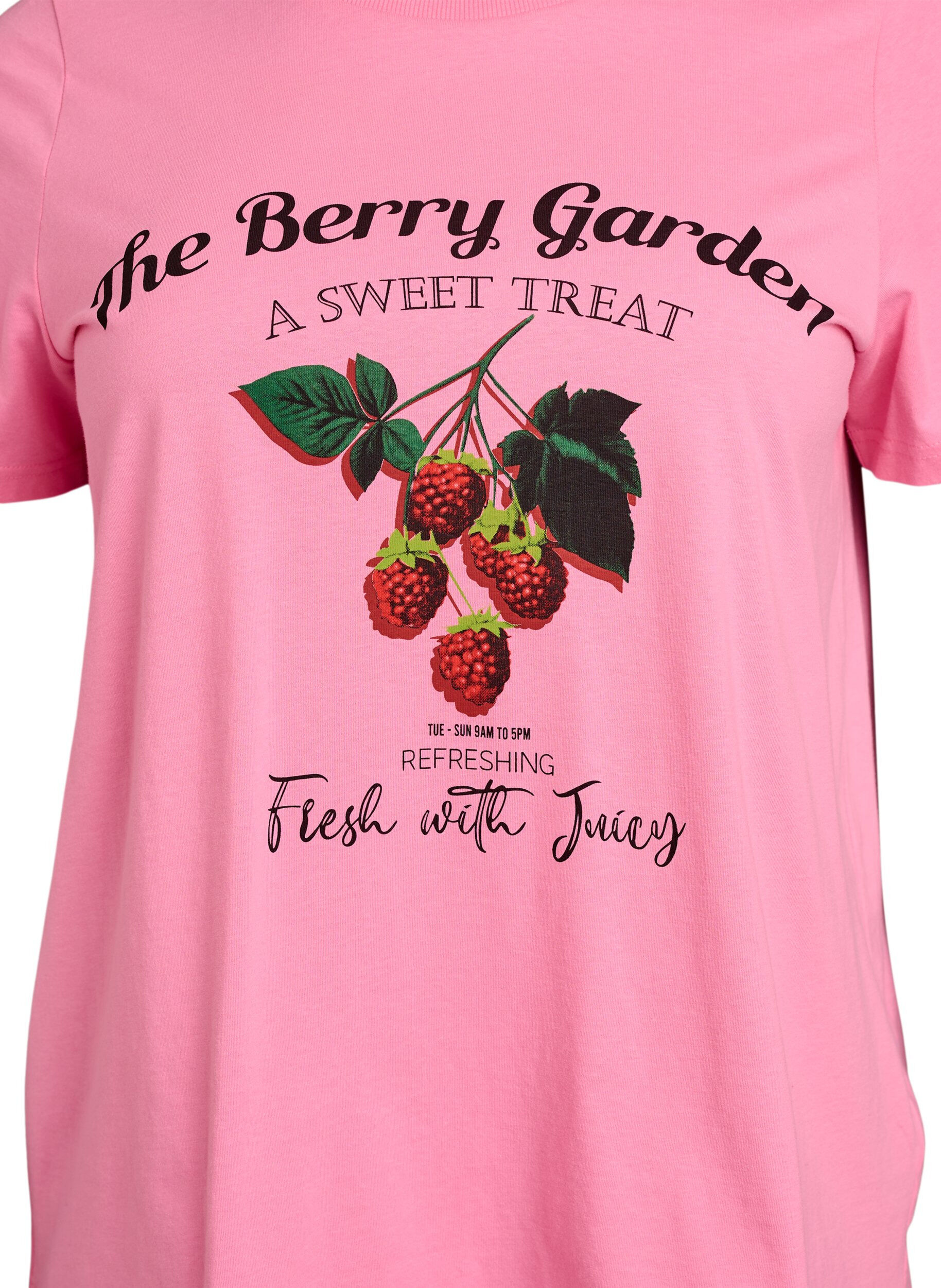 Zizzi T-Shirt aus Baumwolle mit Fr&uuml;chte-Print und Text, Pink, Packshot image number 2