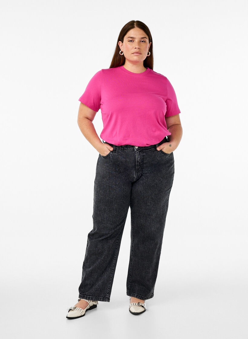 Basic-T-Shirt aus Baumwolle mit Rundhalsausschnitt, Rot, Model image number 1