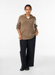 Strickpullover mit hohem Kragen und Rei&szlig;verschluss, Braun, Model image number 1
