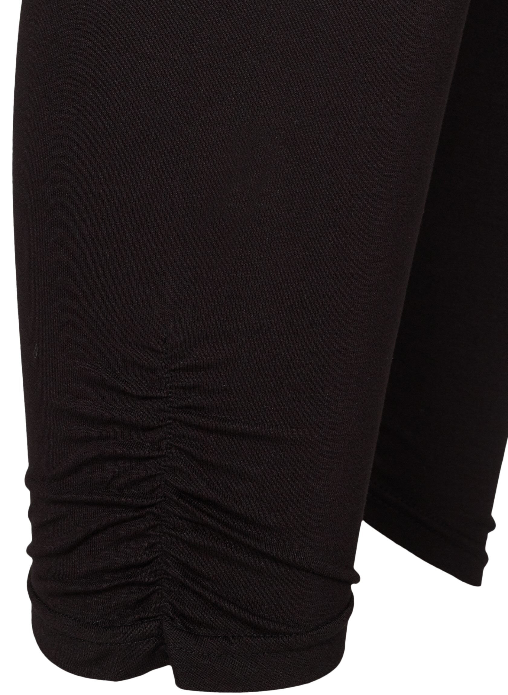Zizzi Basic 3/4-Leggings mit Faltendetails, Black, Packshot image number 3