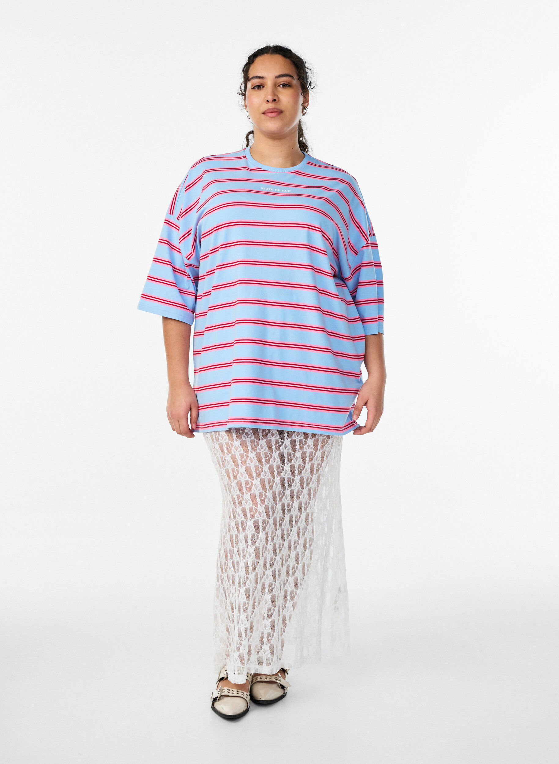 ZizziOversize-T-Shirt mit Streifen und 1/2-&Auml;rmeln, Blau, Model image number 1