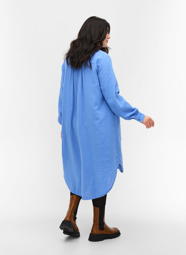 Lange Hemdbluse aus Baumwolle mit klassischem Kragen, Ultramarine, Model image number 1
