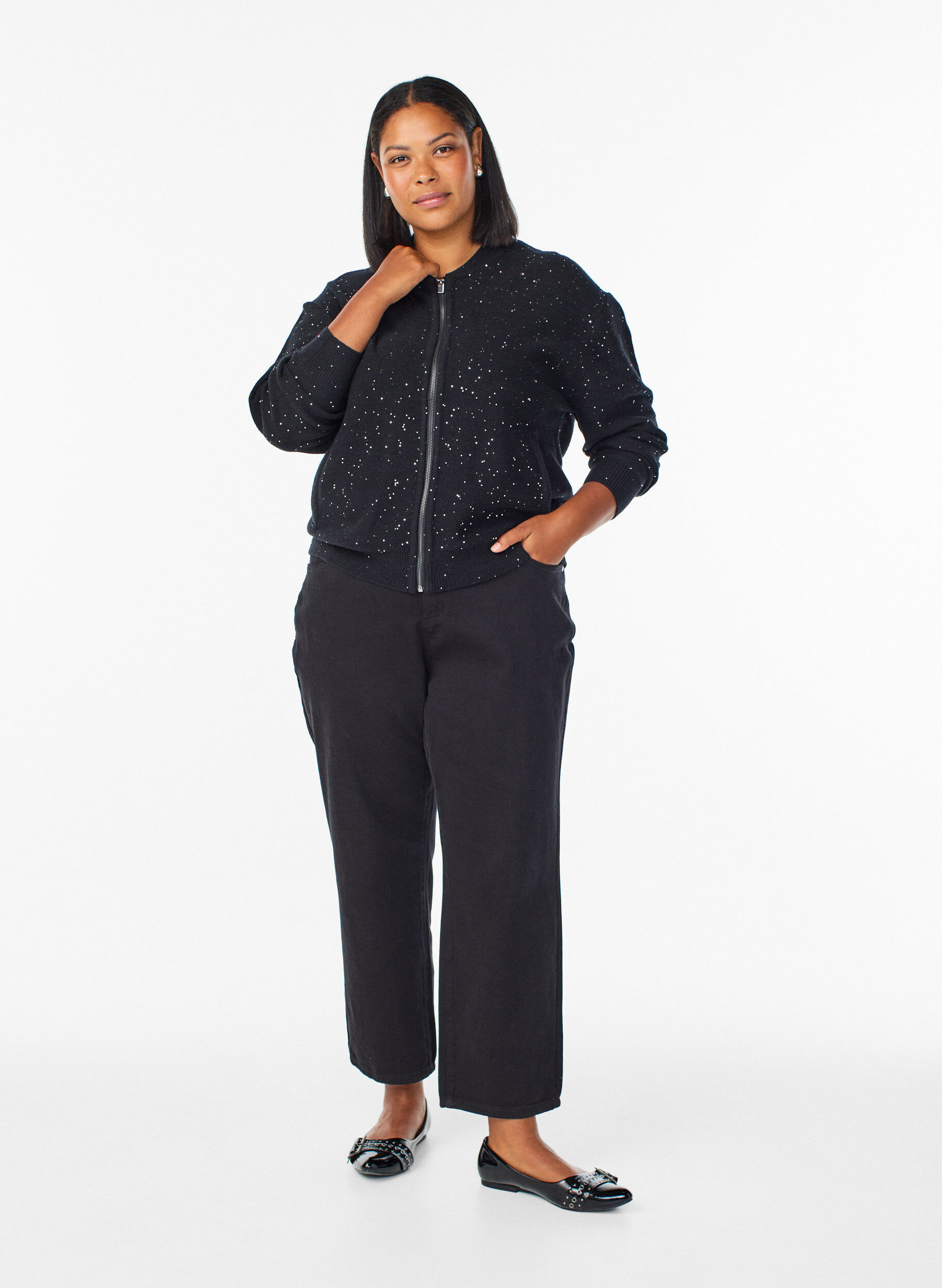 Zizzi Strickjacke mit Rei&szlig;verschluss und Pailletten, Schwarz, Model image number 1