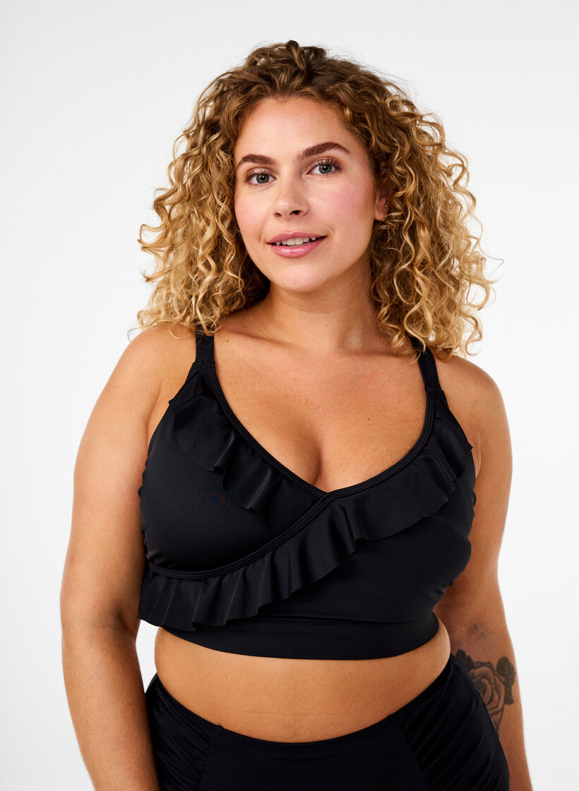 Bikinioberteil mit R&uuml;schen und herausnehmbaren Eins&auml;tzen, Schwarz, Model image number 0