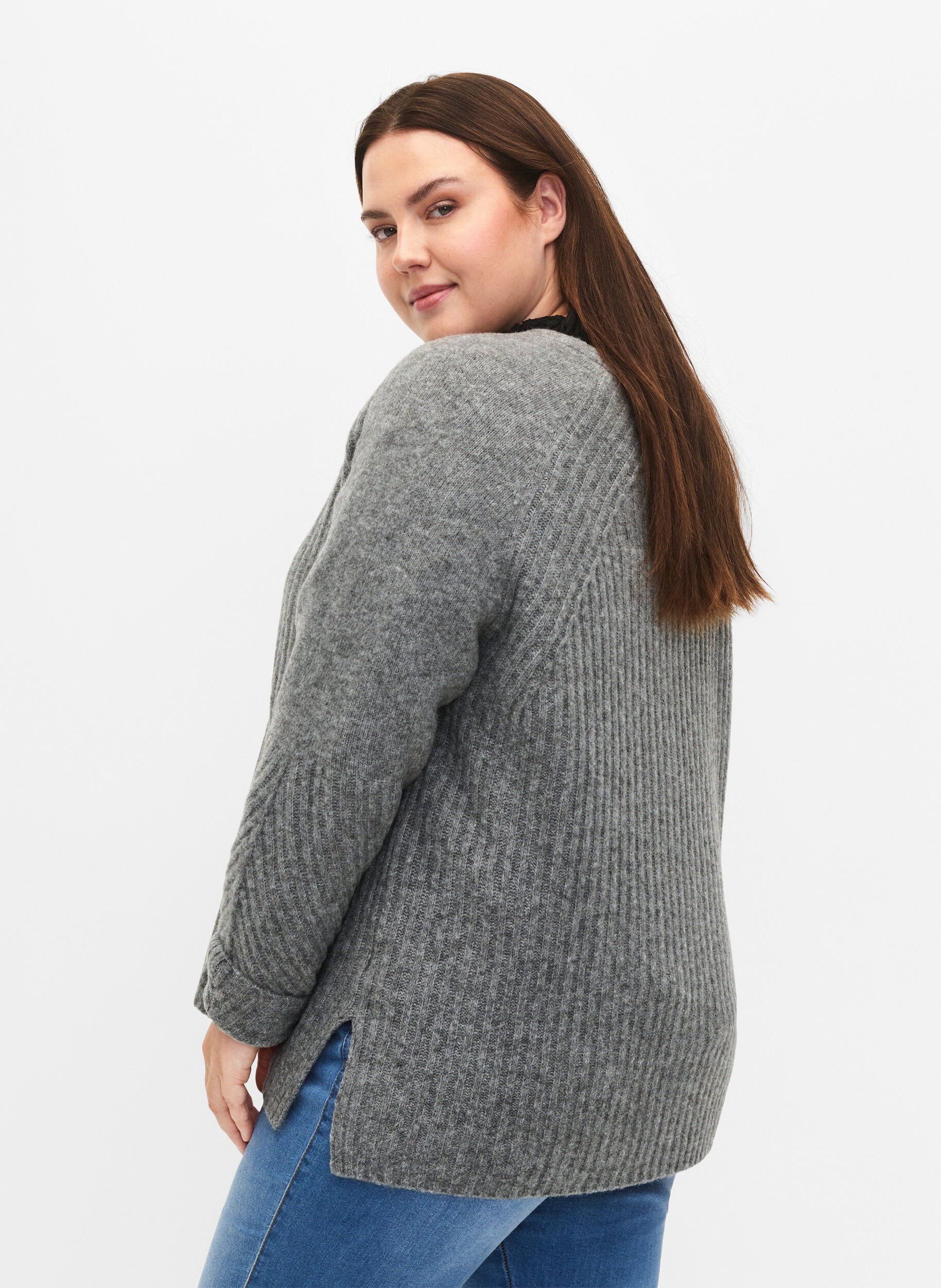 Zizzi Strickpullover mit Schlitz, Light Grey Melange, Model image number 1