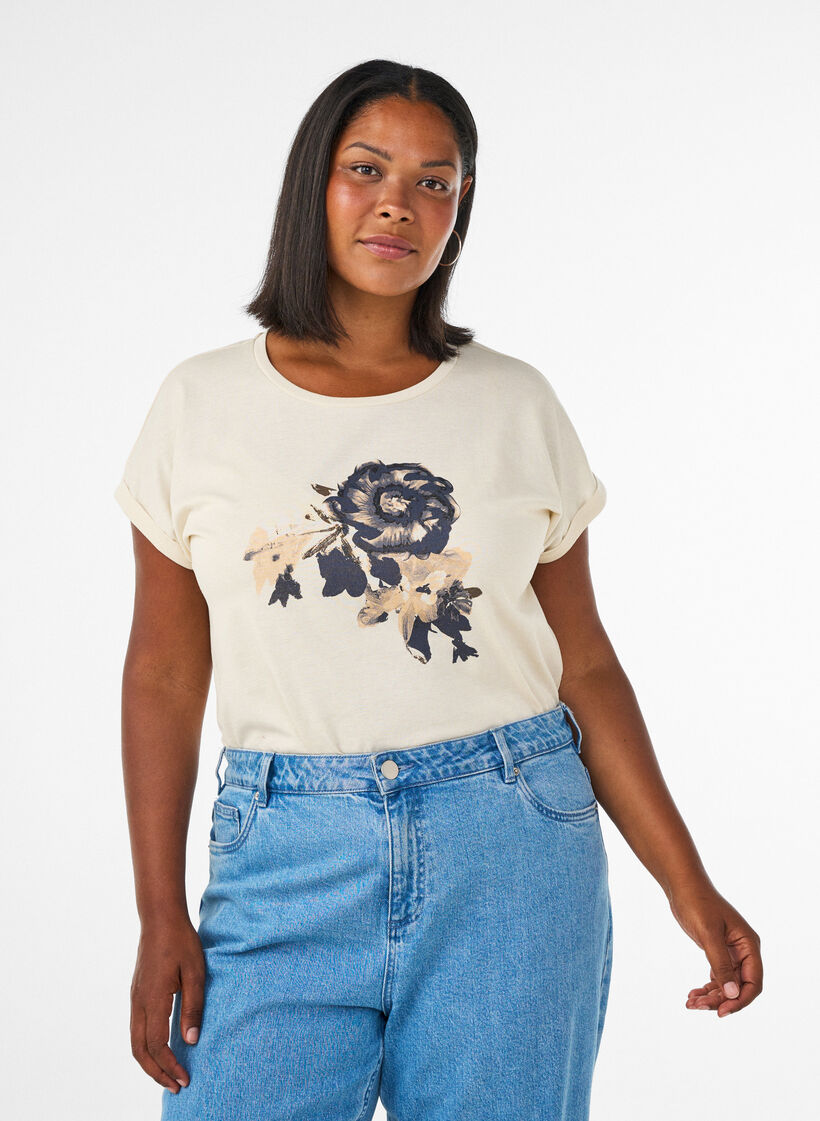 T-Shirt mit dekorativem Frontprint, Vanille, Model image number 0