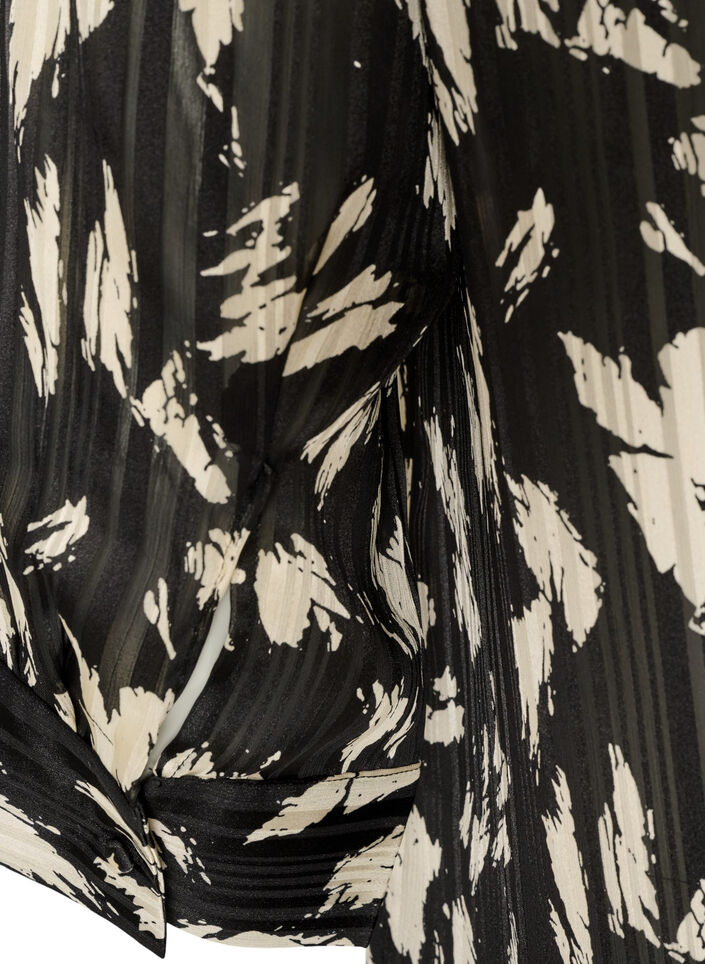 Gemusterte Bluse mit Stehkragen und 3/4-&Auml;rmeln, Schwarz, Packshot image number 3