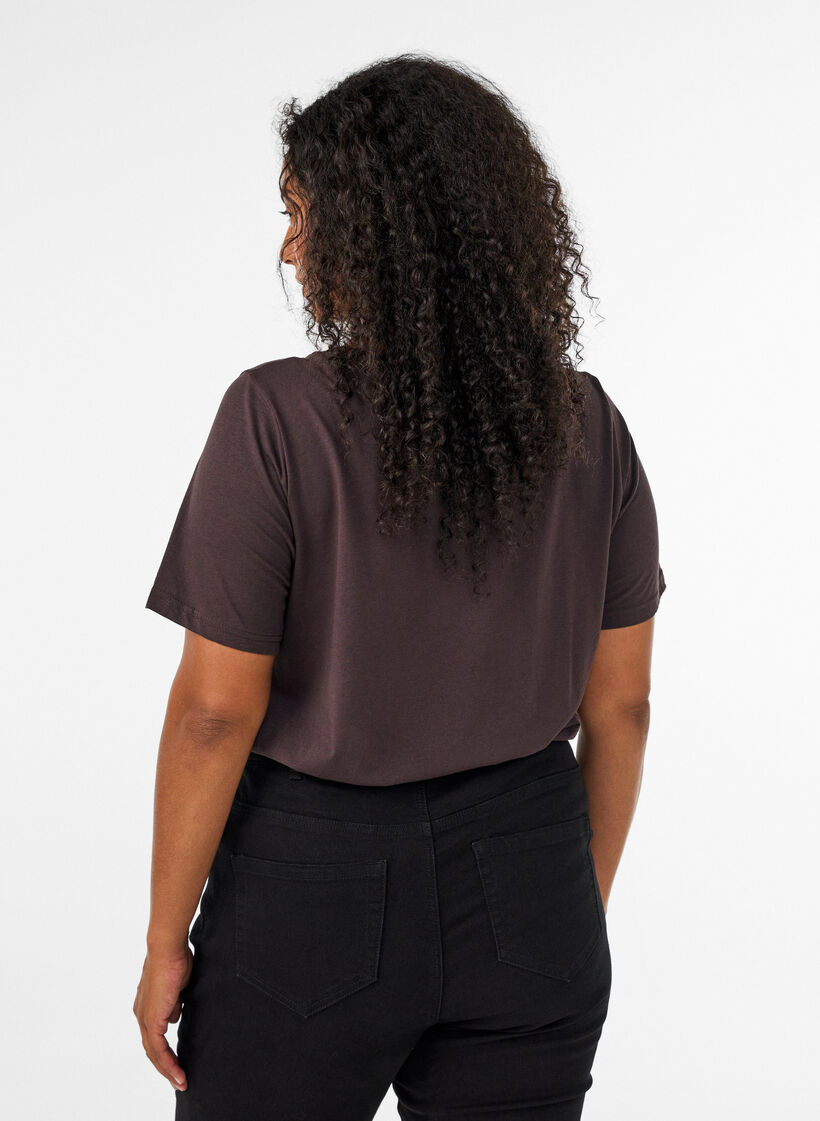 T-Shirt mit Print, Braun, Model image number 2