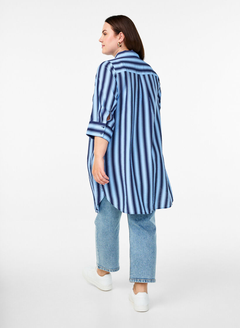 Kleid mit Kragen und Brusttasche, Blau, Model image number 2