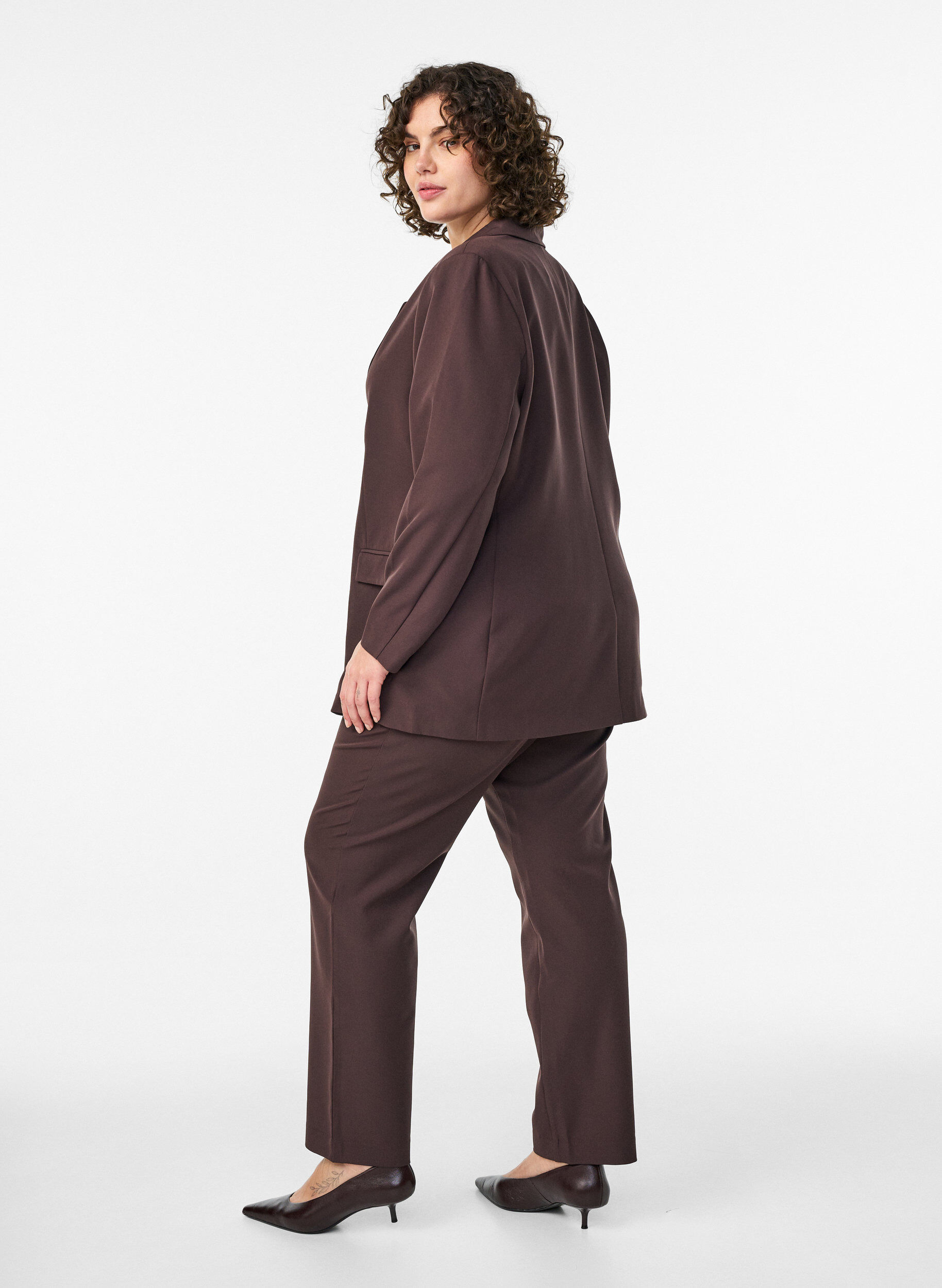 ZizziHose mit Taschen und geraden Beinen, Braun, Model image number 1