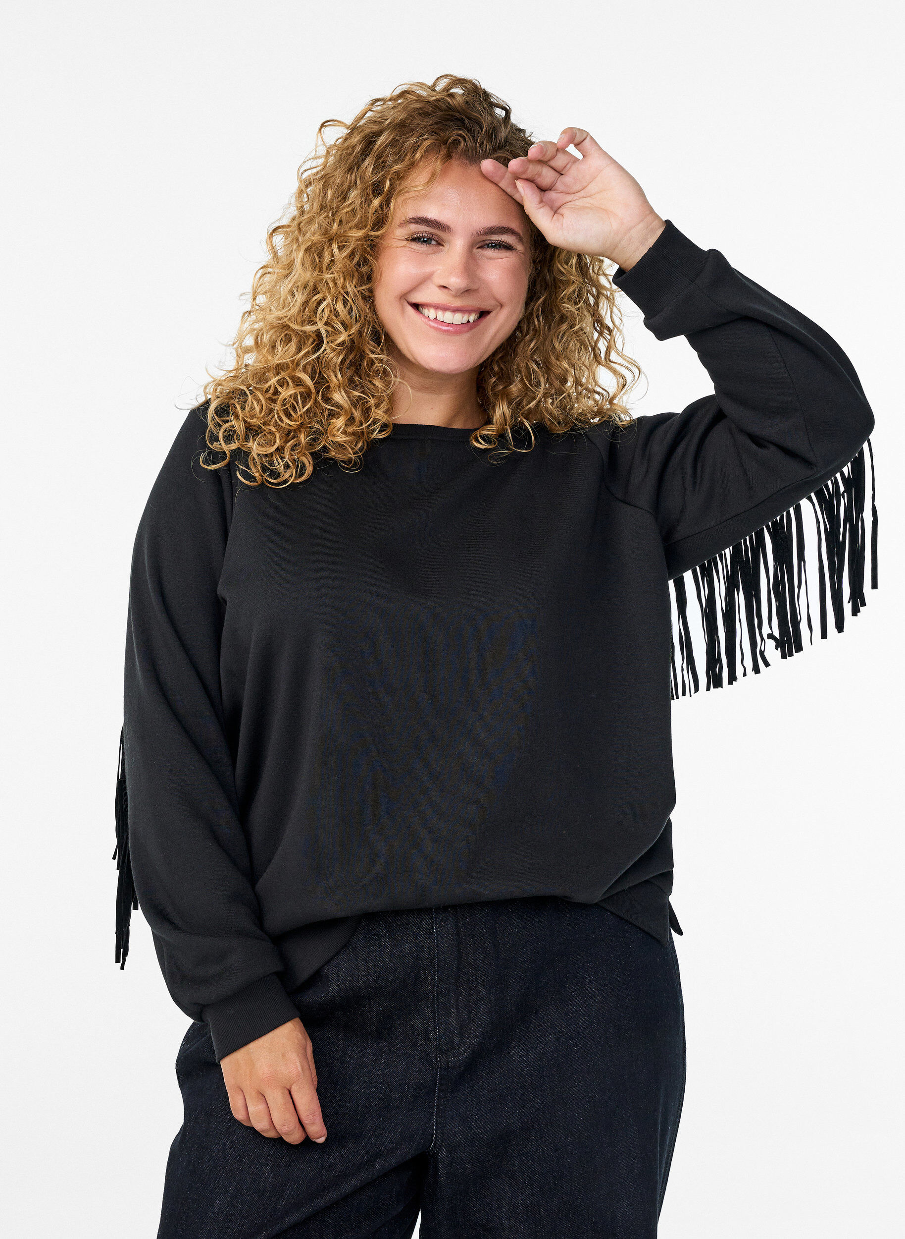 Sweatshirt mit Fransen, Schwarz, Model