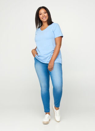 Basic T-Shirt , Forever Blue, Model image number 2