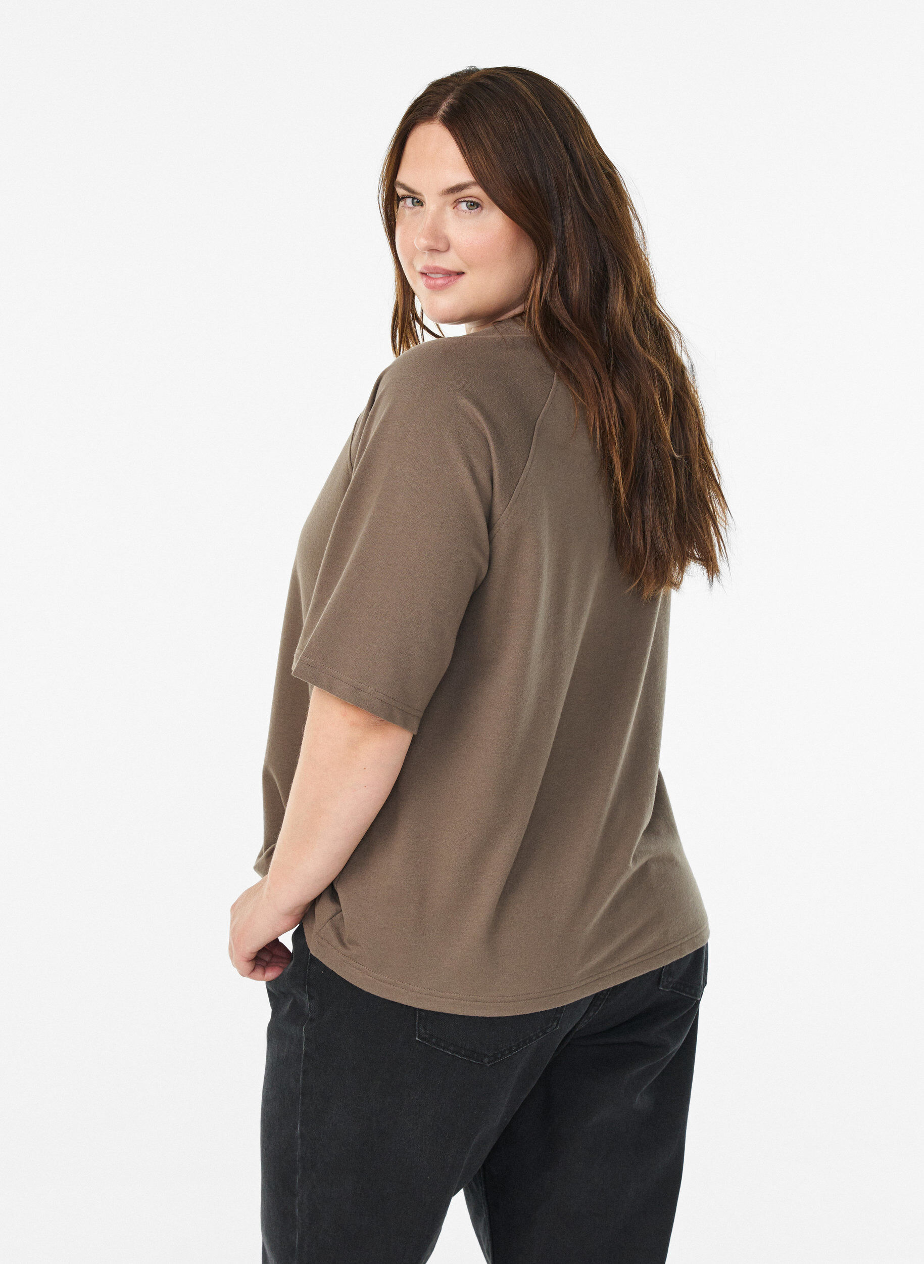Zizzi Jerseybluse mit 1/2-Raglan&auml;rmeln, Braun, Model image number 2