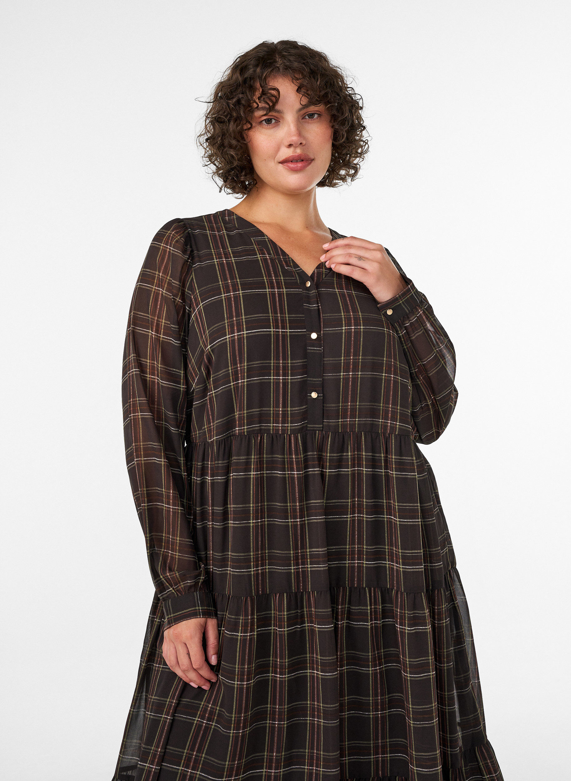 ZizziKariertes Midikleid mit Stufenrock, Braun, Model image number 2