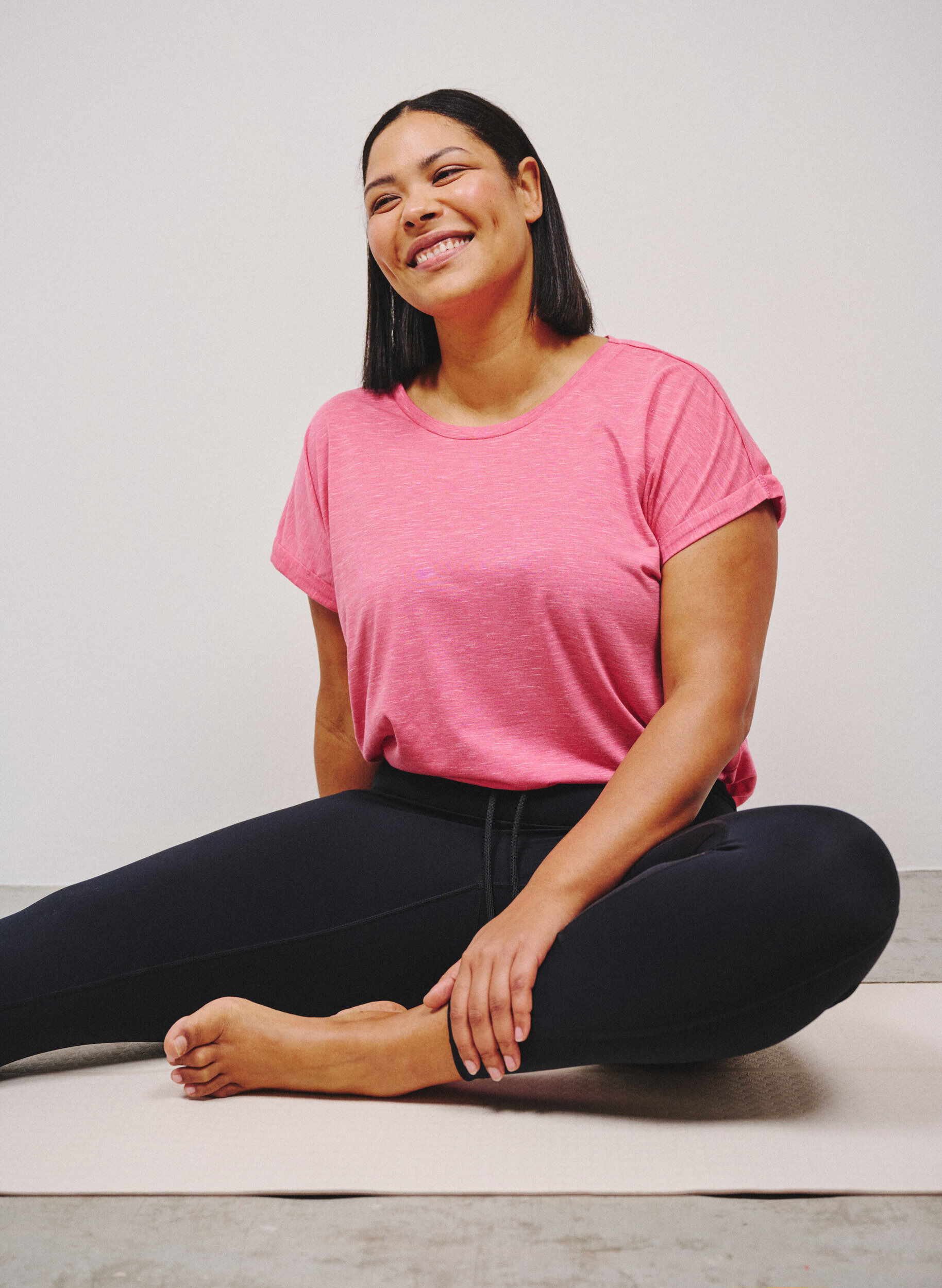 Lockeres Trainingstop mit kurzen &Auml;rmeln