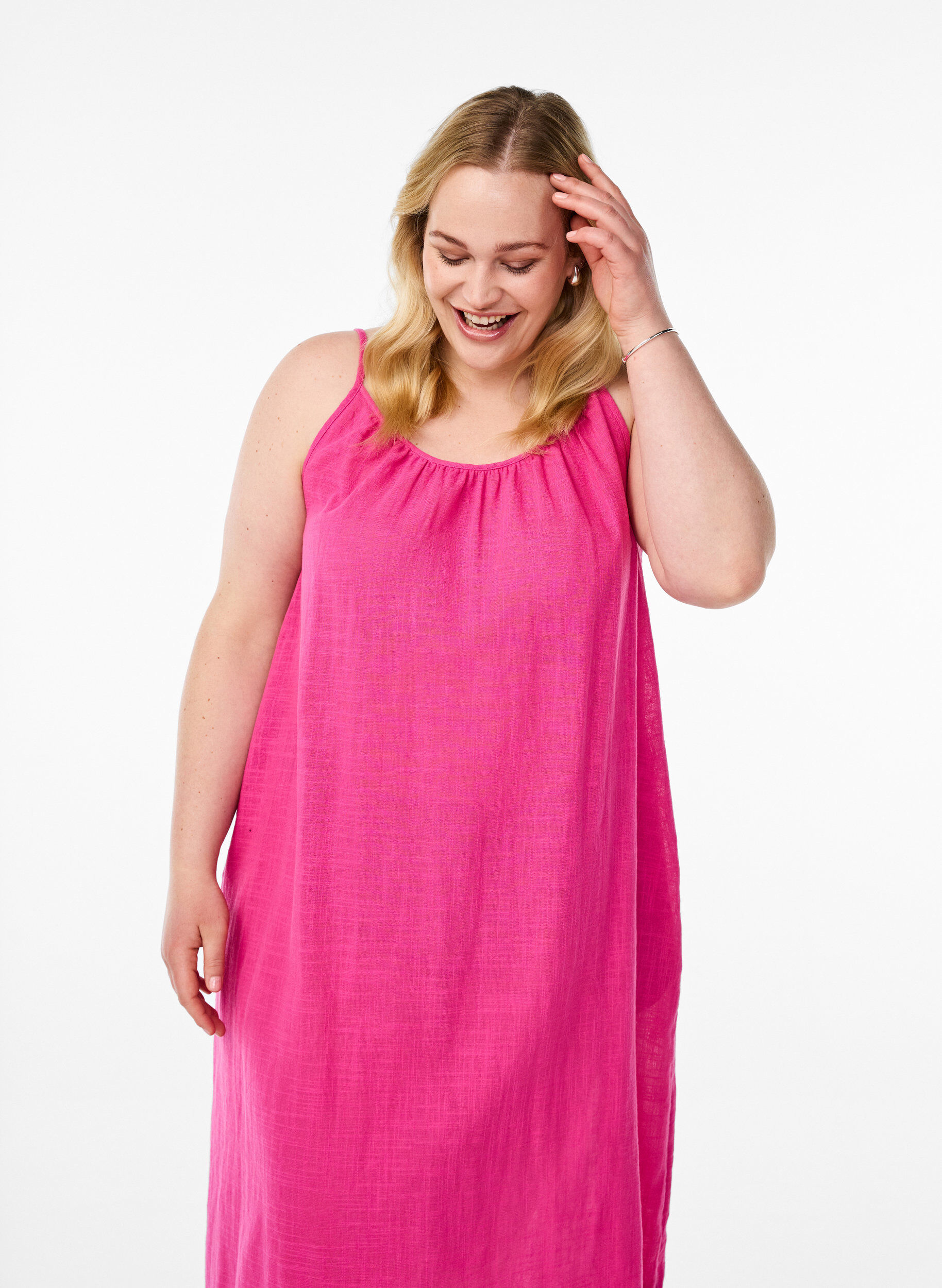 Zizzi FLASH - Baumwollkleid mit Midi-L&auml;nge und Tr&auml;gern, Pink, Model image number 2