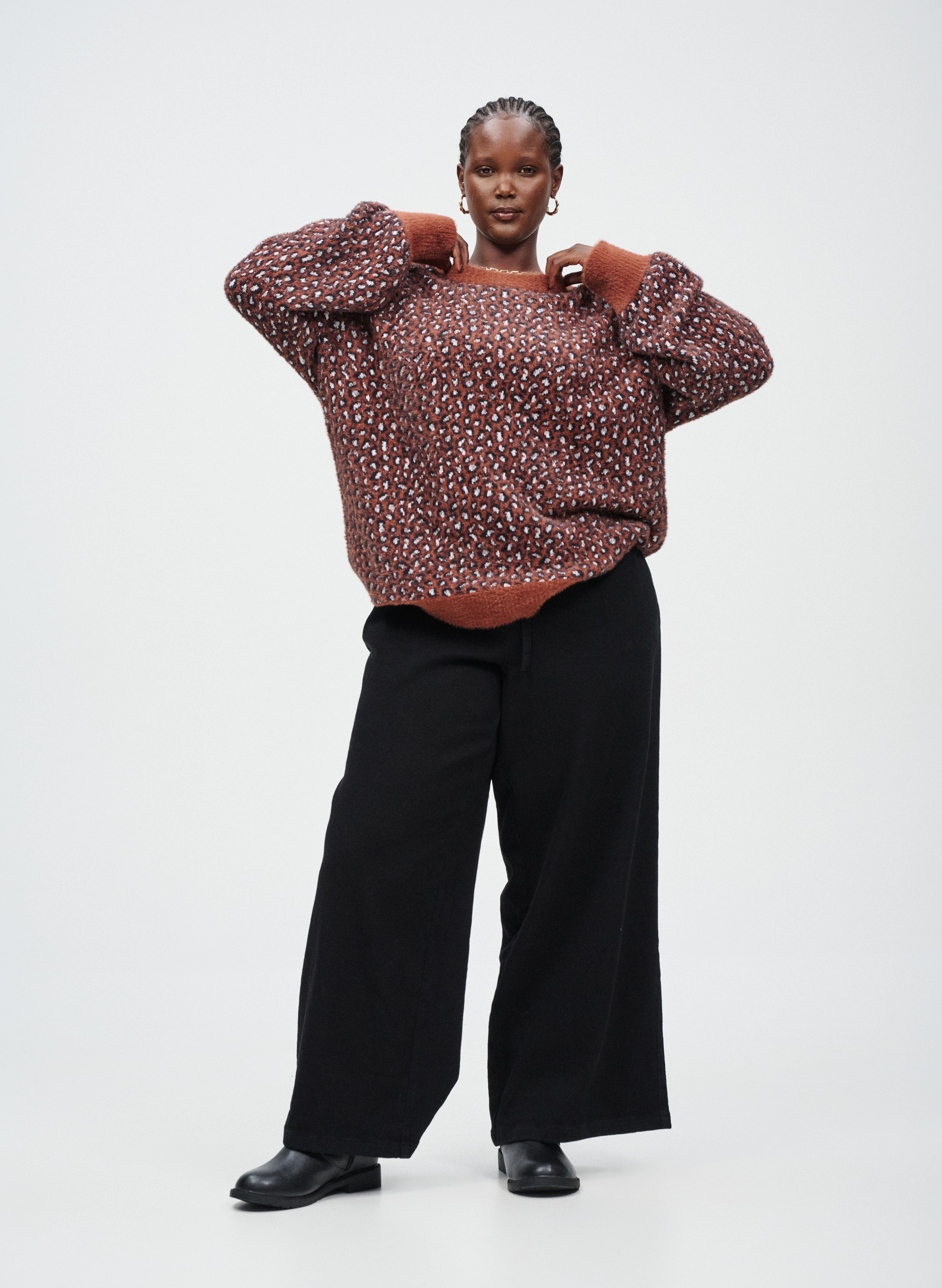 Zizzi Strickpullover mit Leopardenmuster, , Model