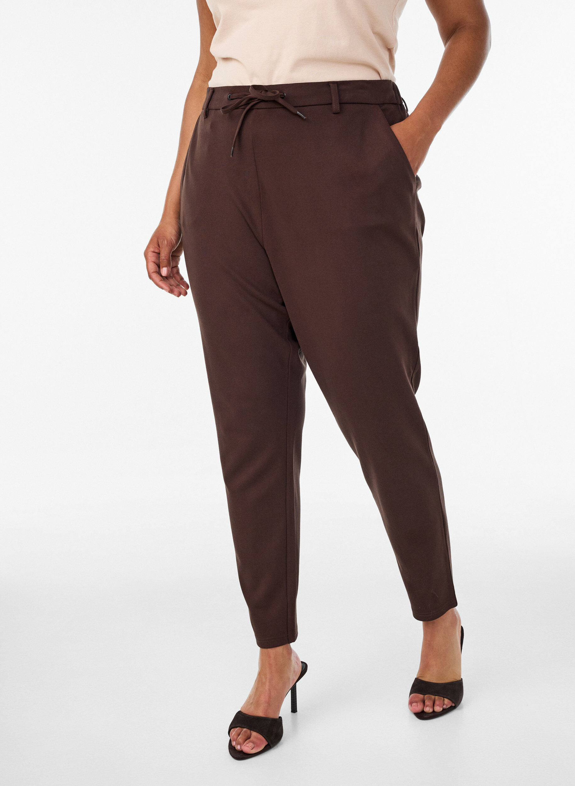 ZizziCropped Maddison Hose, Braun, Model image number 2