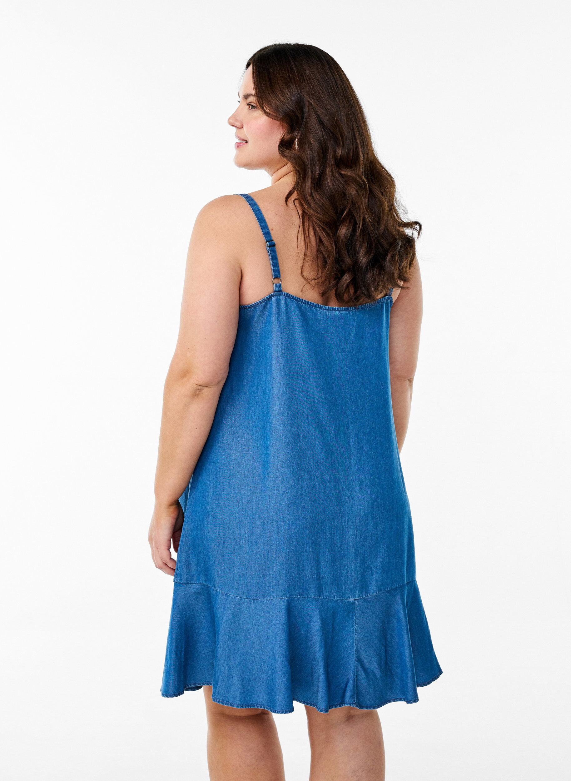 Zizzi Midikleid aus Denim mit Spaghettitr&auml;gern, Blau, Model image number 2