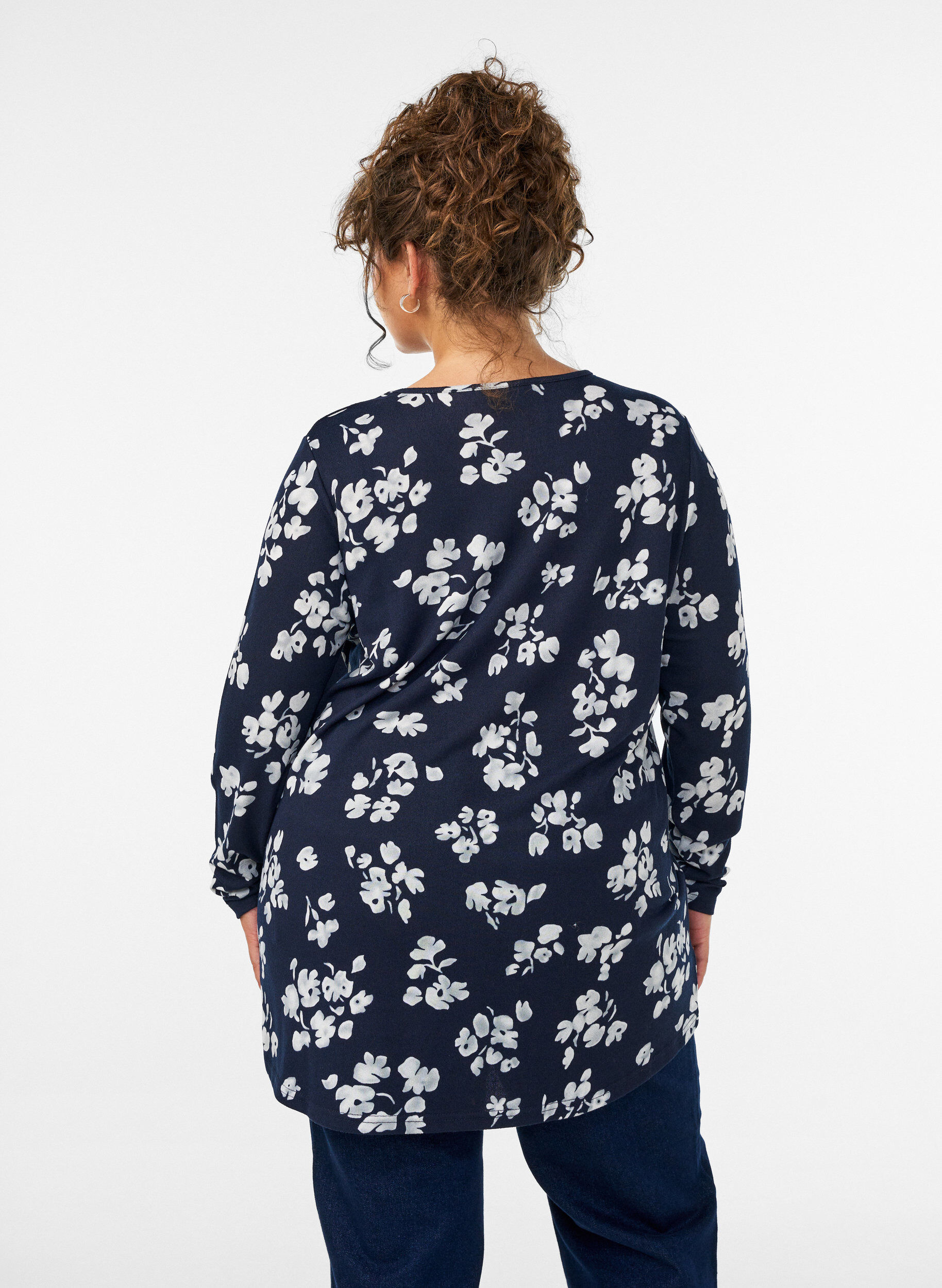 ZizziBluse mit Blumenmuster und langen &Auml;rmeln, Blau, Model image number 2