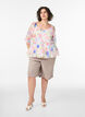 Bluse aus Lyocell mit Blumenprint und Herzausschnitt, Wei&szlig;, Model image number 1