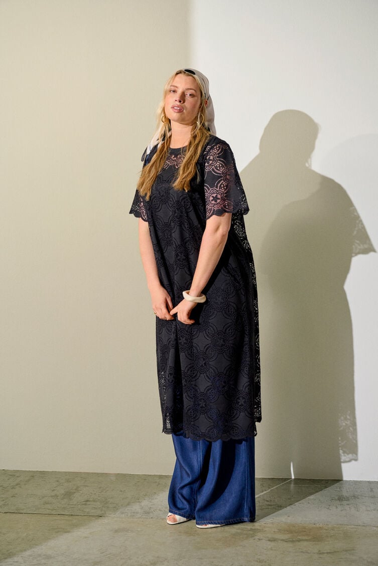 Spitzenkleid, , Model