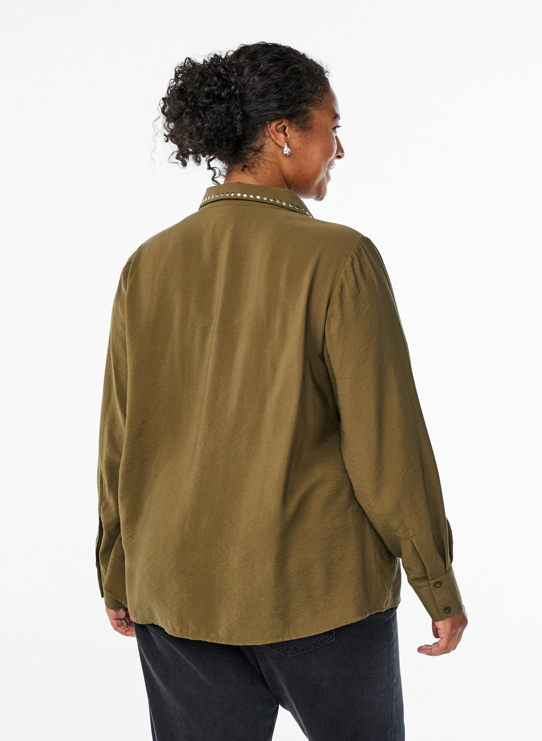 Zizzi Bluse mit Nieten, Gr&uuml;n, Model image number 2