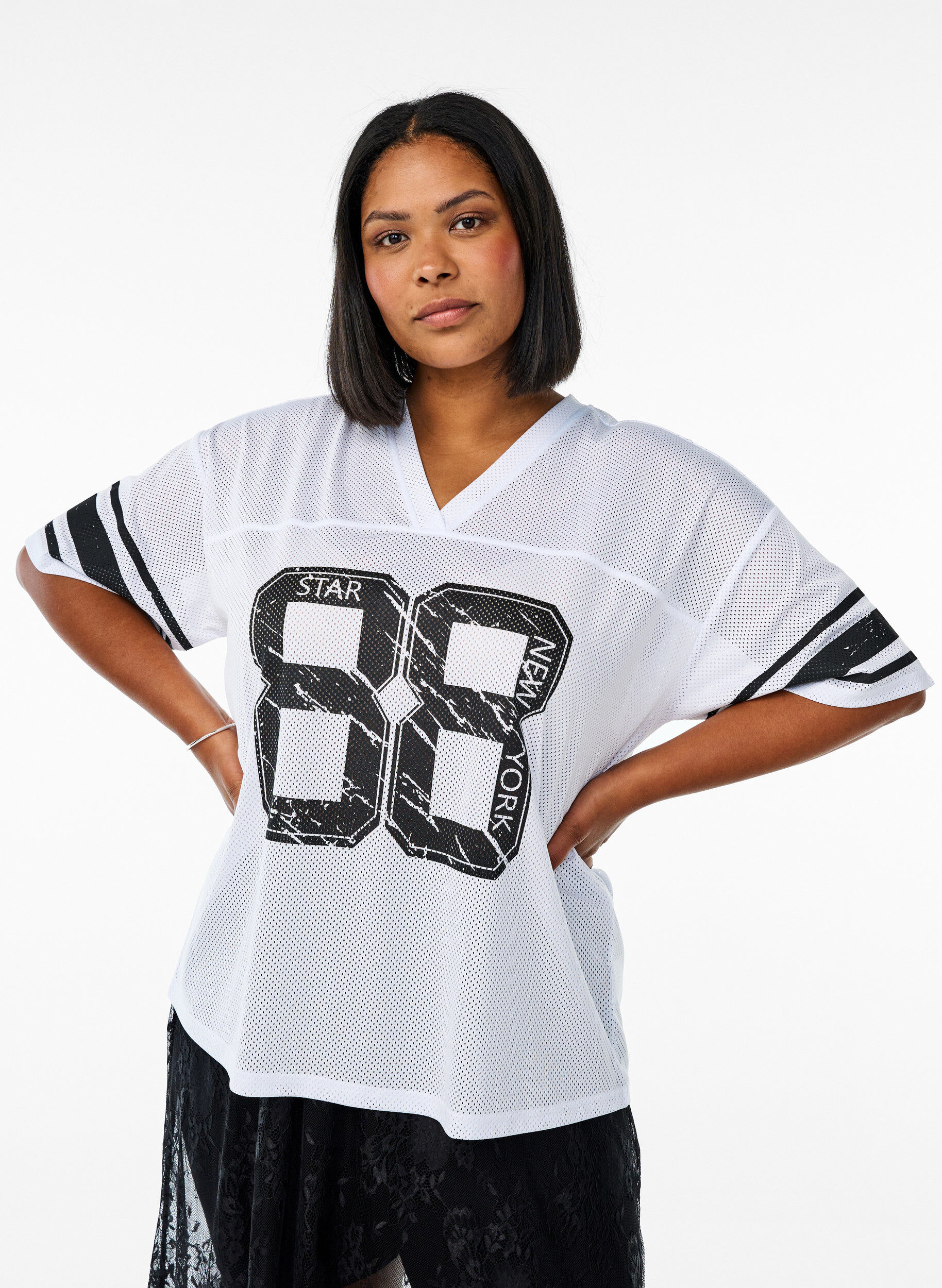 Zizzi Sportliches T-Shirt mit Frontprint, White, Model image number 0
