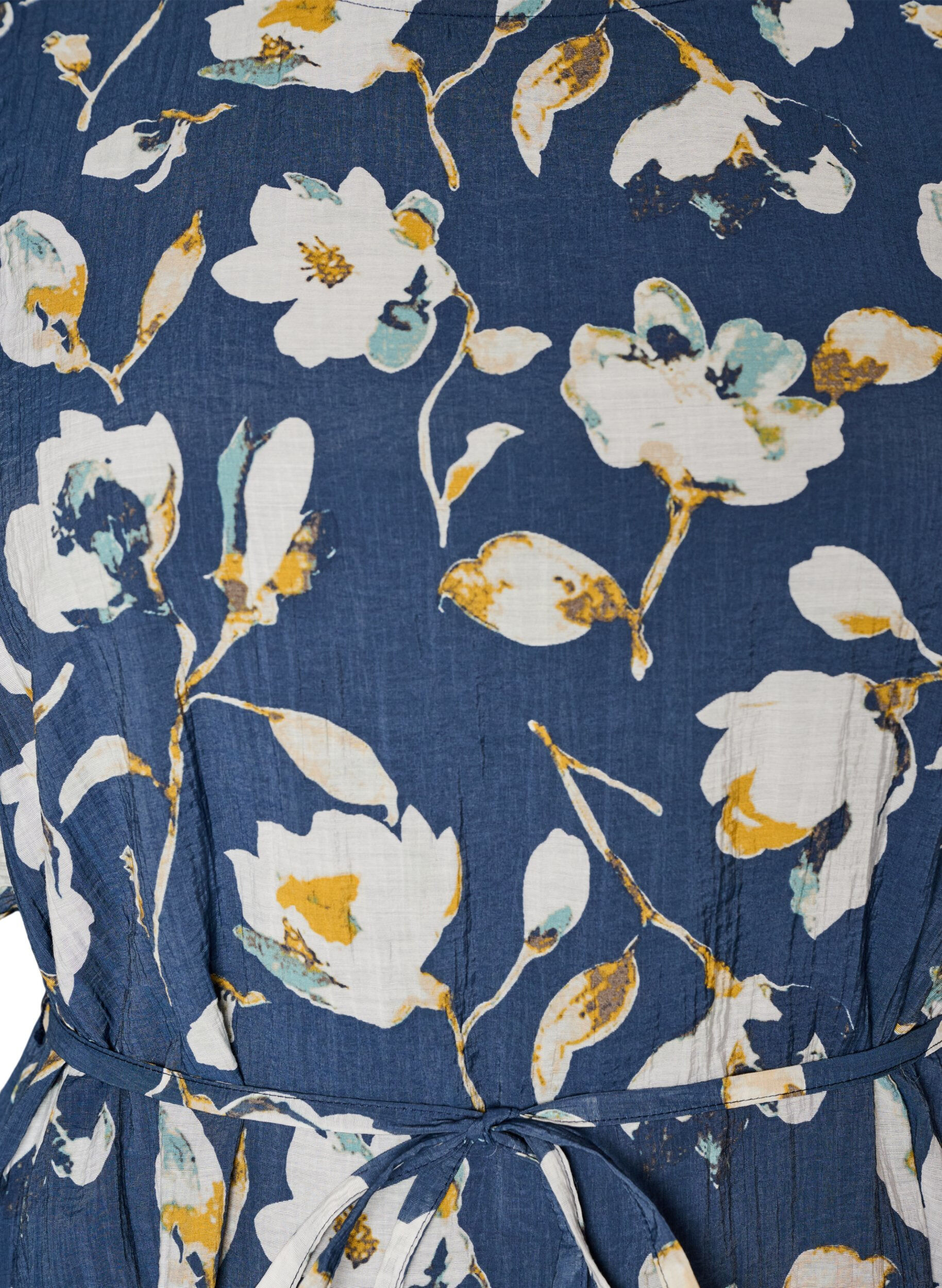 ZizziKn&ouml;chellanges Kleid mit Fl&uuml;gel&auml;rmeln und Bindeg&uuml;rtel, Blau, Packshot image number 2