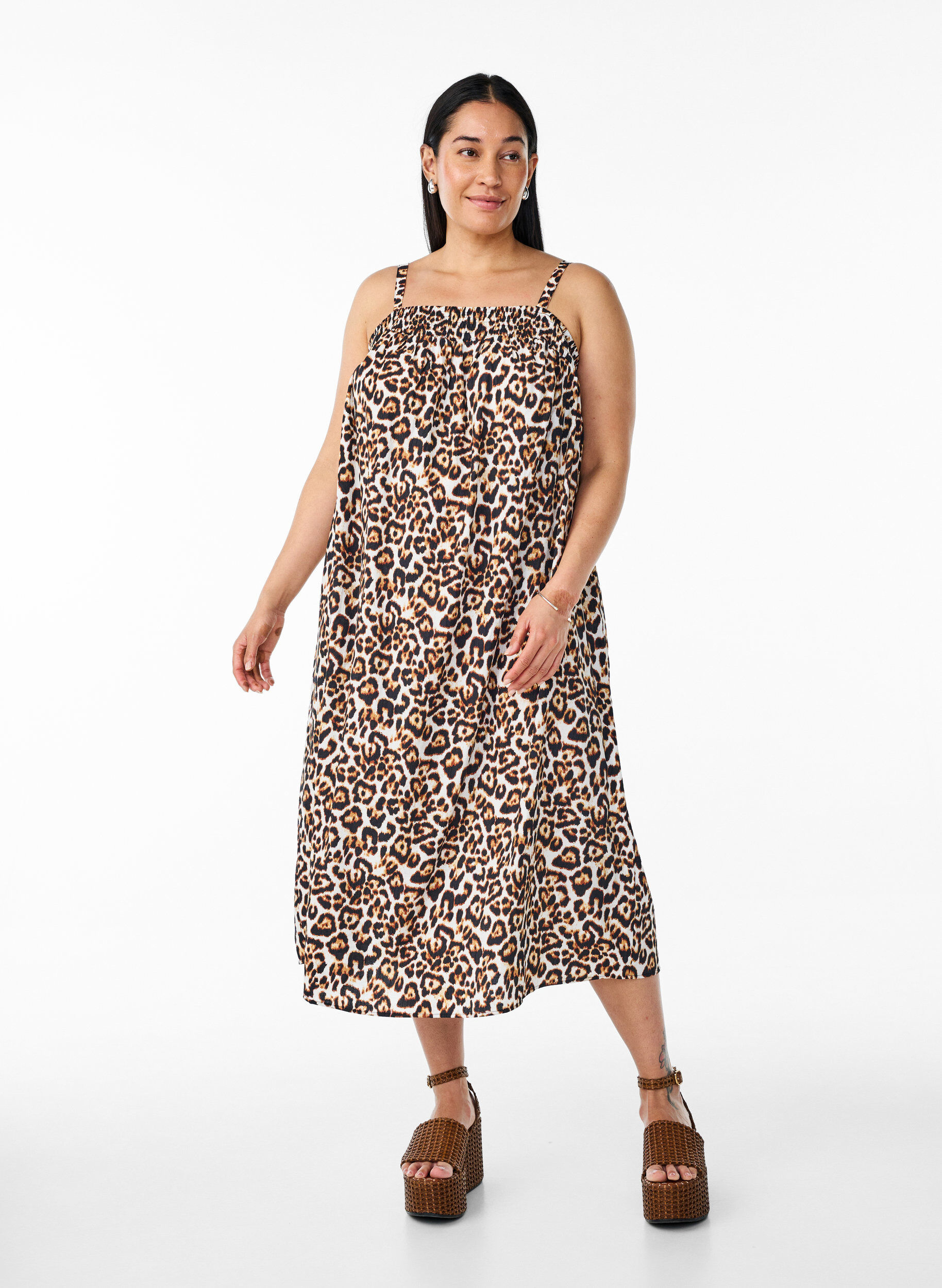 Zizzi Midi-Tr&auml;gerkleid aus Viskose, Beige, Model image number 0