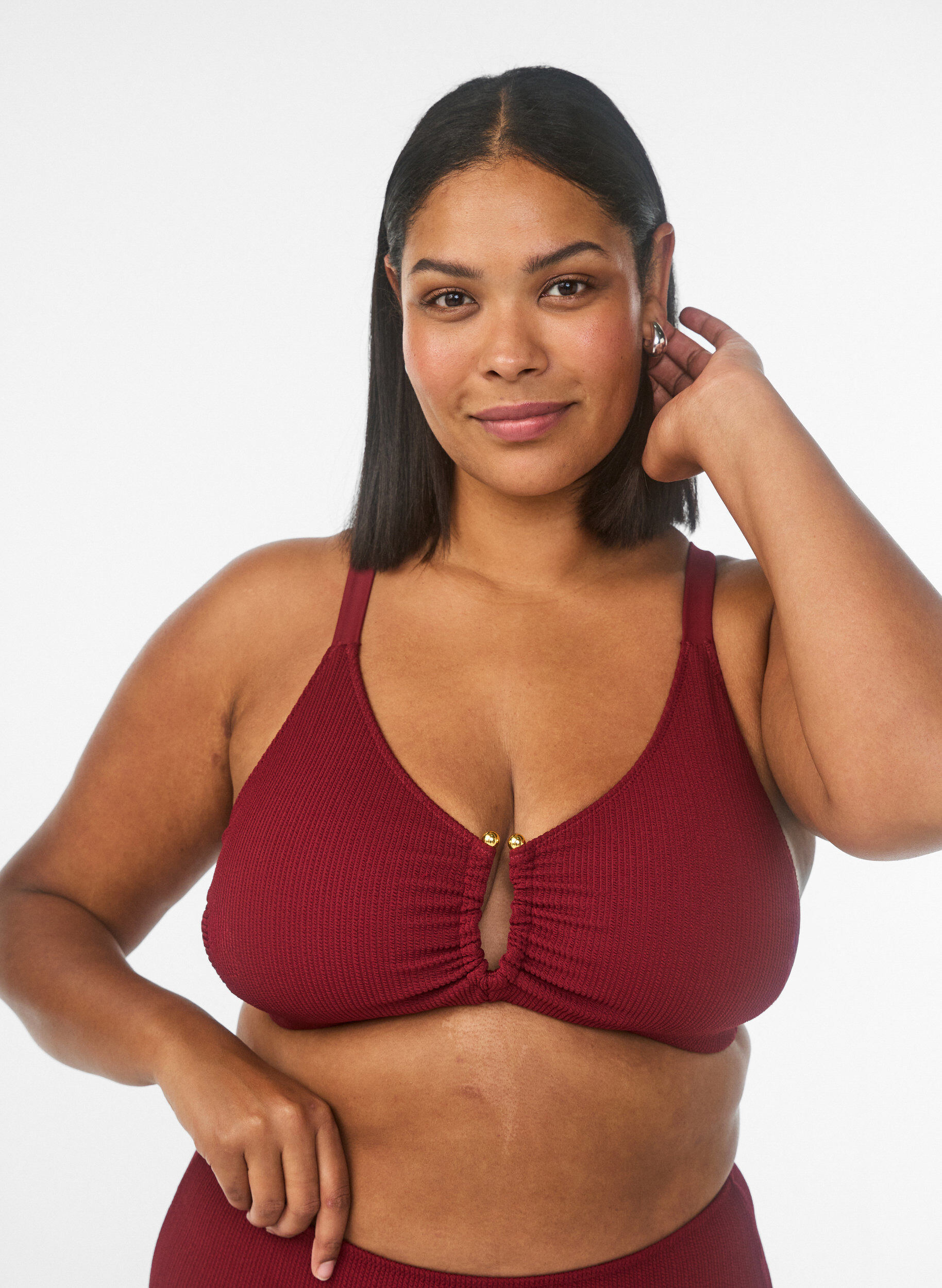 Strukturiertes Bikini Top mit Golddetail, Rot, Model