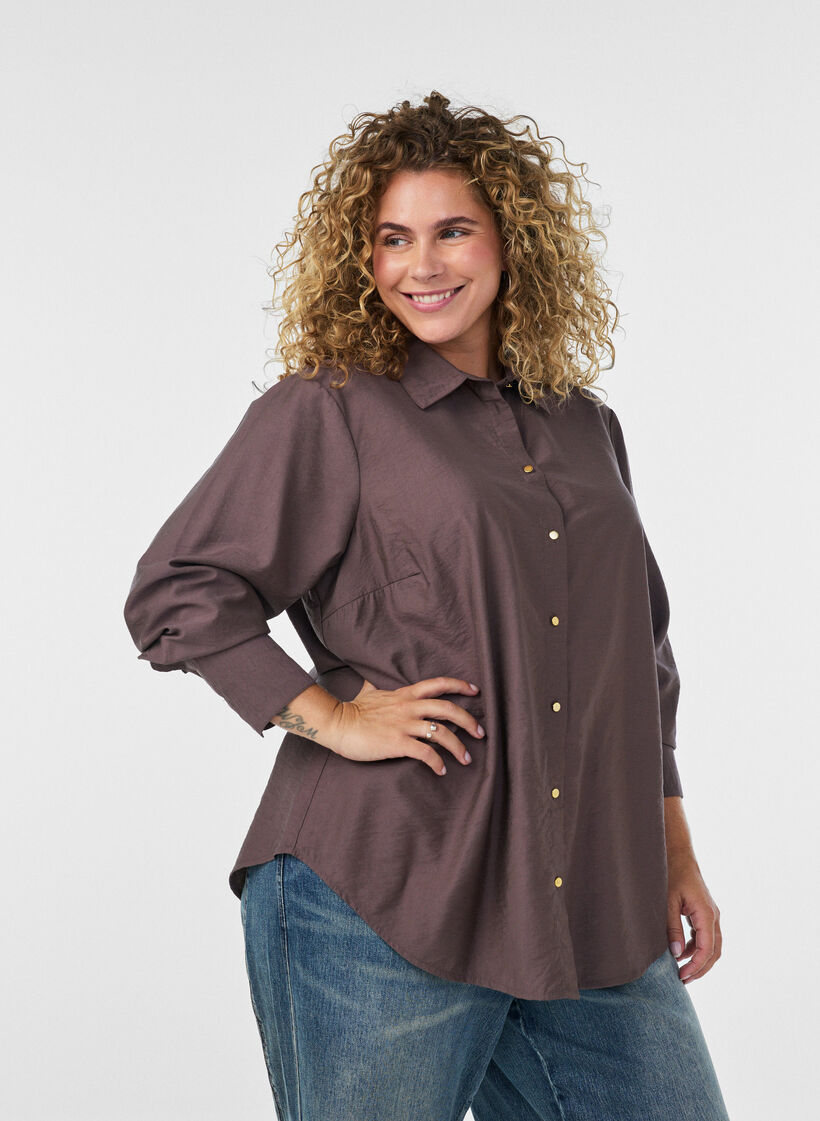 Bluse aus Viskose mit goldenen Kn&ouml;pfen, Braun, Model image number 0