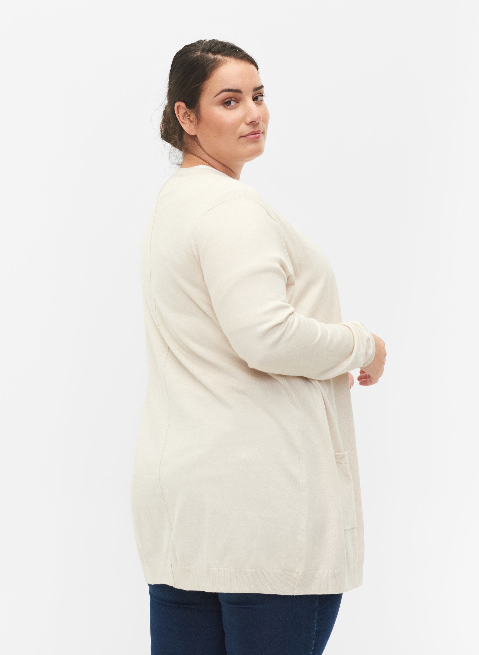 ZizziLange Strickjacke aus einer Viskosemischung, Beige, Model image number 2