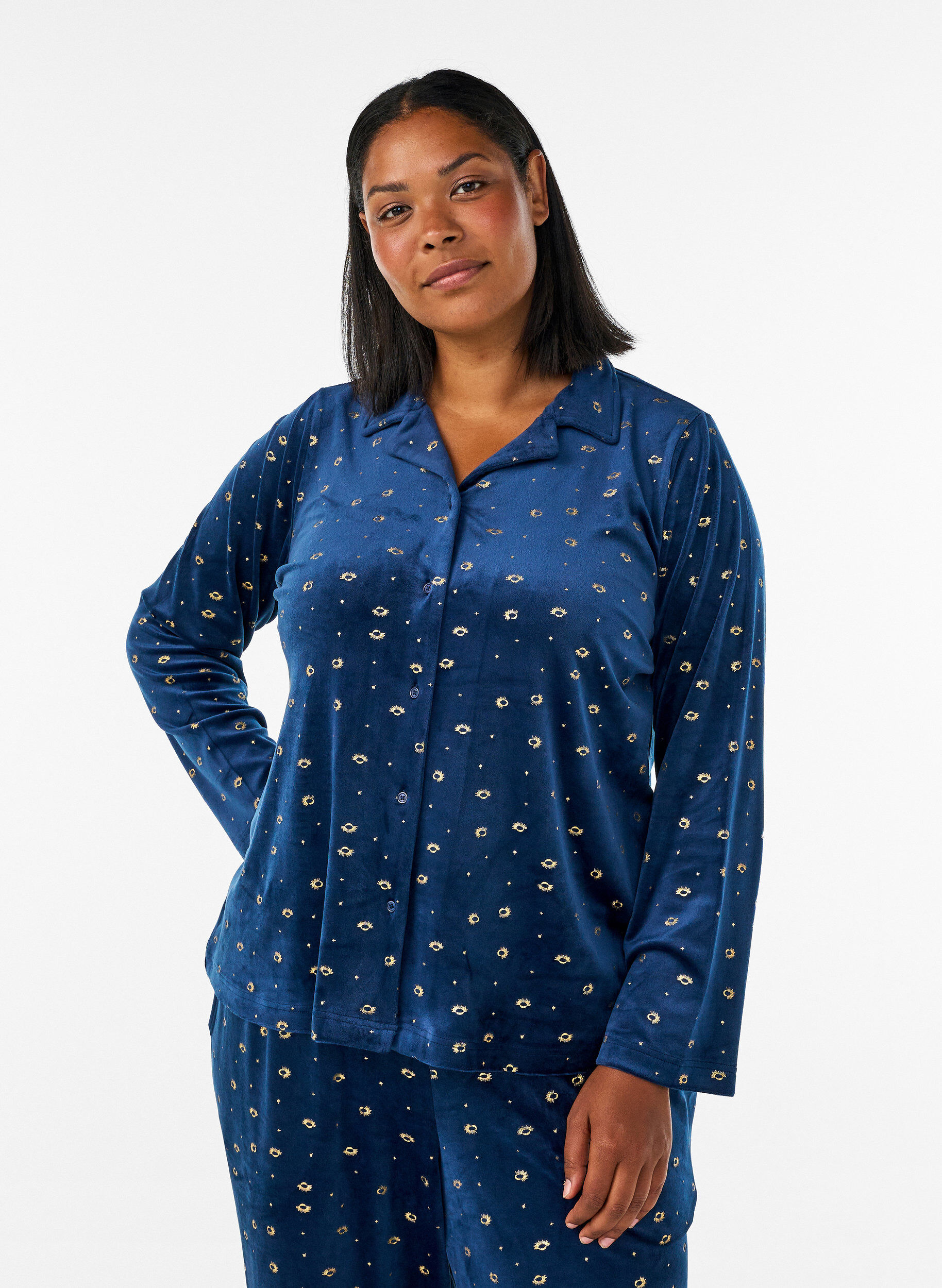 ZizziPyjamaoberteil aus Velours mit Allover-Print, Blau, Model image number 0