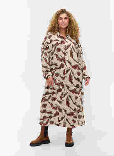 Gemustertes Kleid mit langen Ärmeln und Knöpfen, Camouflage AOP, Model image number 2