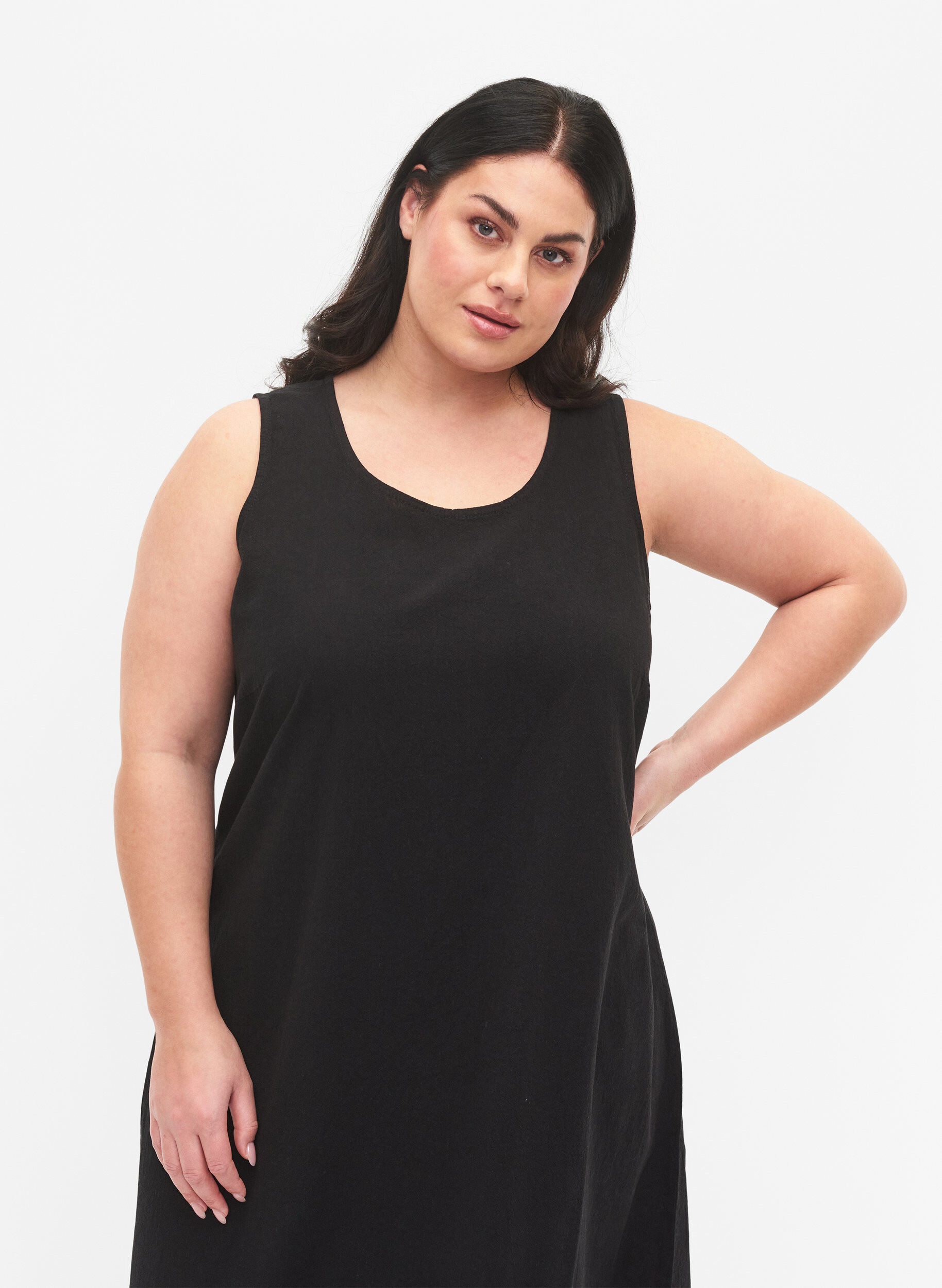 Zizzi &Auml;rmelloses Baumwollkleid mit A-Linie, Black, Model image number 2