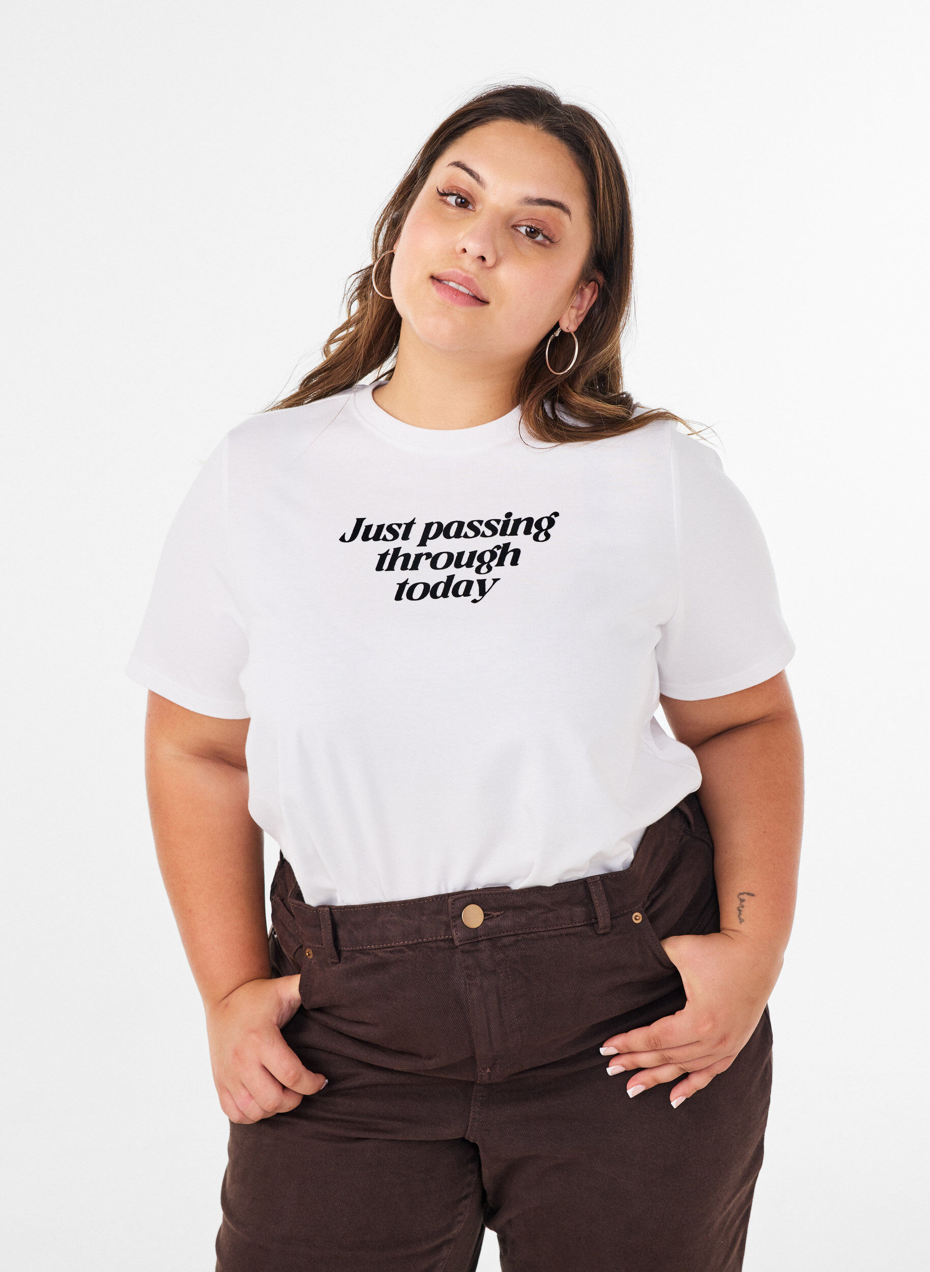 ZizziT-Shirt aus Baumwolle mit Textprint, Wei&szlig;, Model image number 0