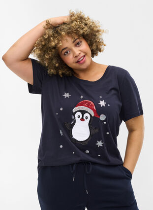 Weihnachts-T-Shirt aus Baumwolle, Night Sky Pingvin, Model image number 0