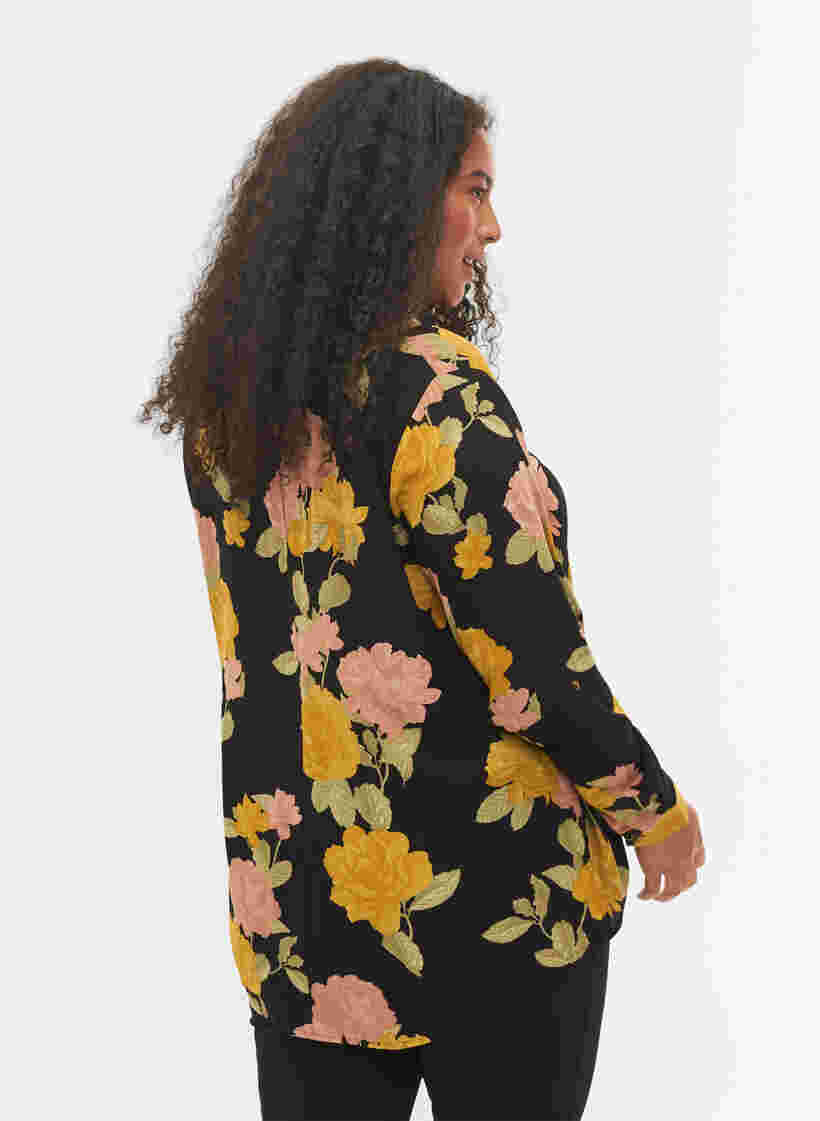 Bluse aus 100% Viskose mit Blumendruck, Scarab Flower, Model image number 1
