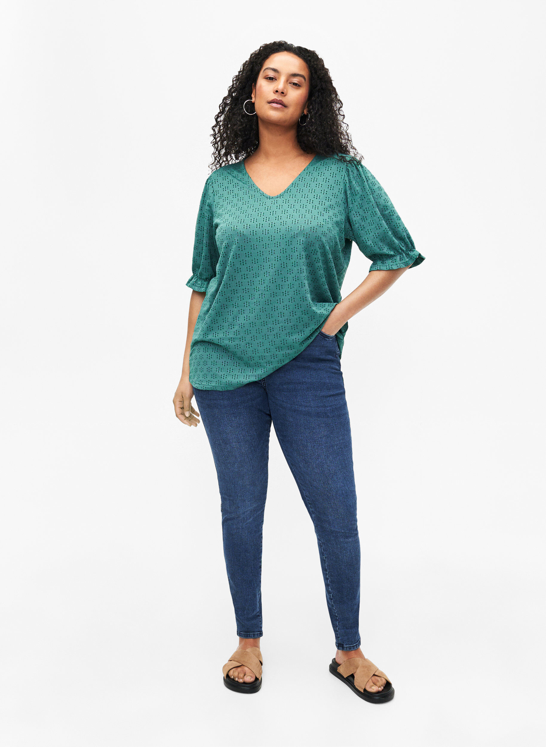 Zizzi Bluse mit V-Ausschnitt und Lochmuster, Sea Pine, Model image number 2
