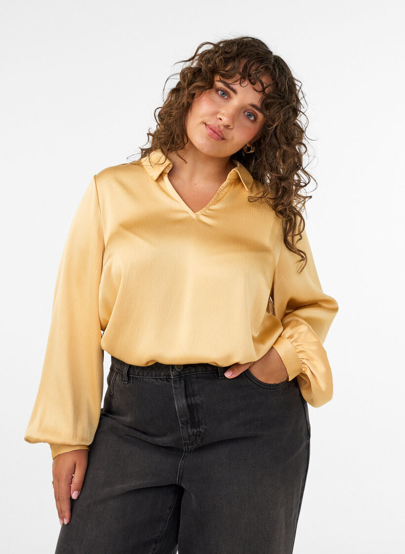 Bluse mit Hemdkragen und V-Ausschnitt, Gelb, Model image number 0