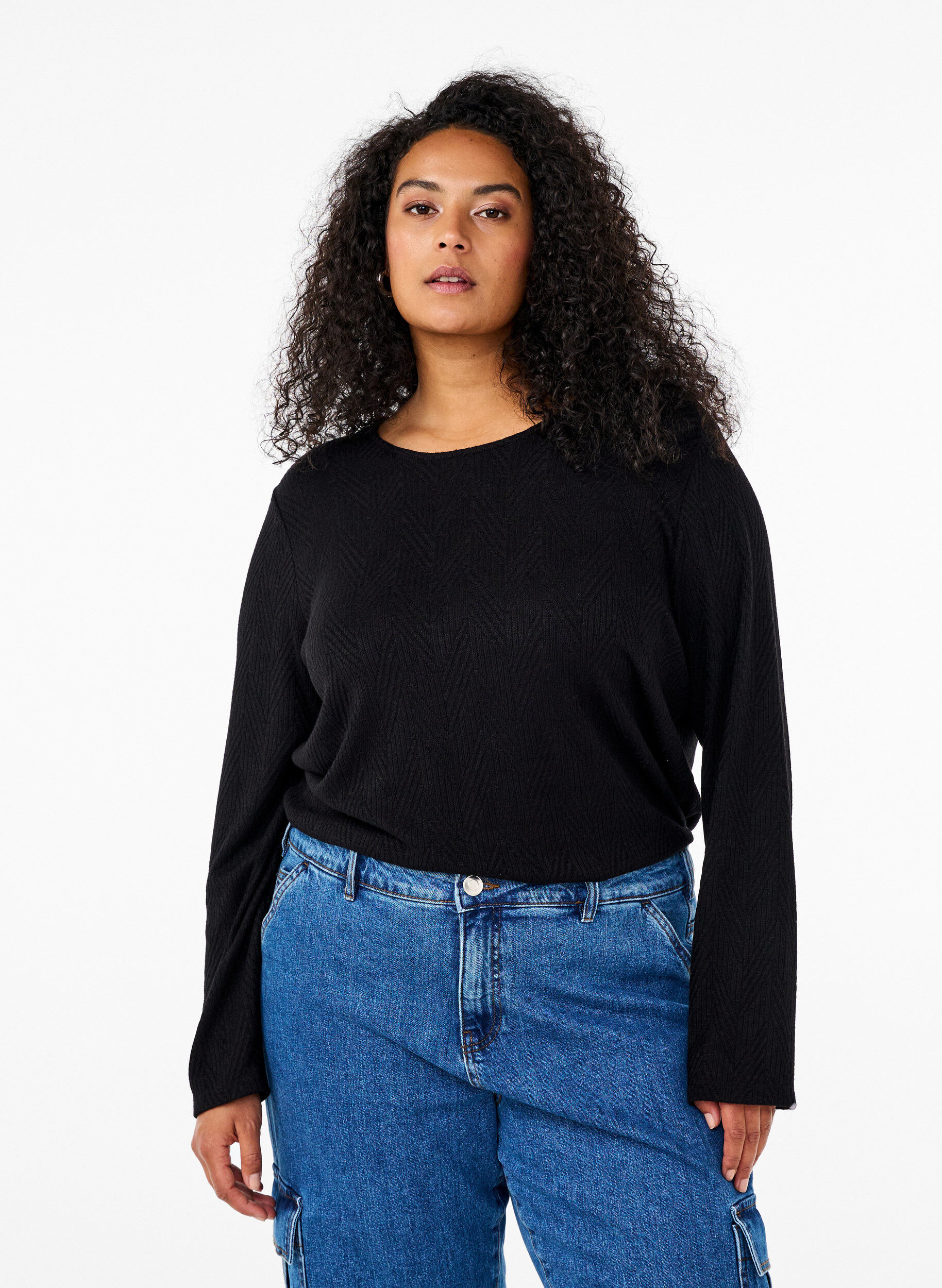 Zizzi Gemusterte Bluse mit langen &Auml;rmeln, Schwarz, Model image number 0