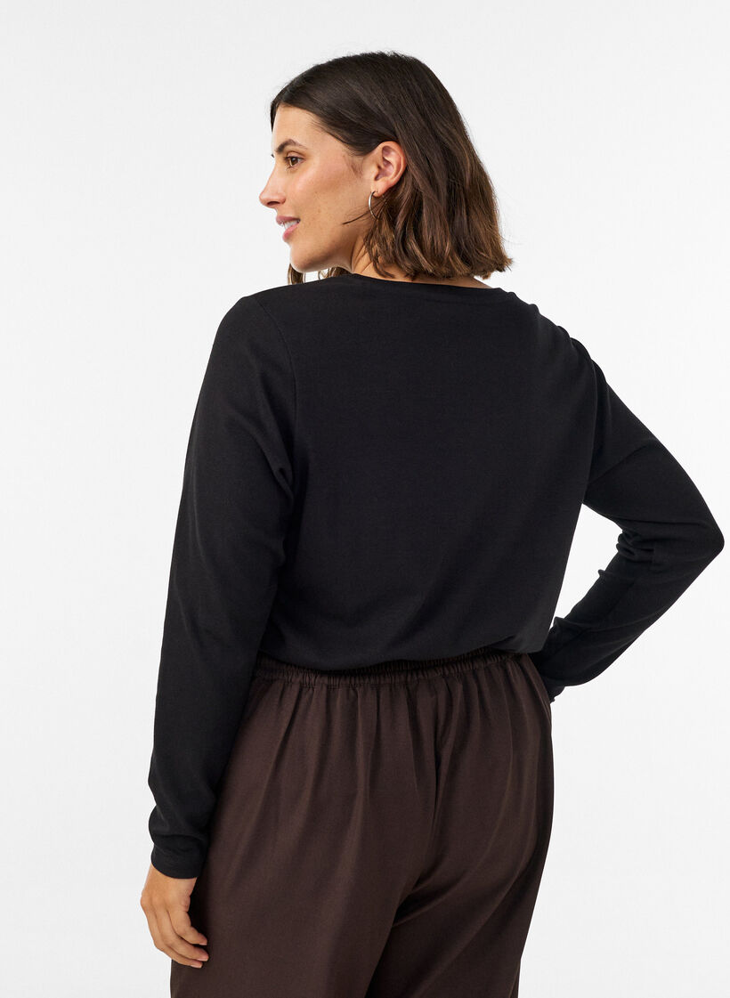 Langarm-Basic-T-Shirt mit Rundhalsausschnitt, Schwarz, Model image number 2