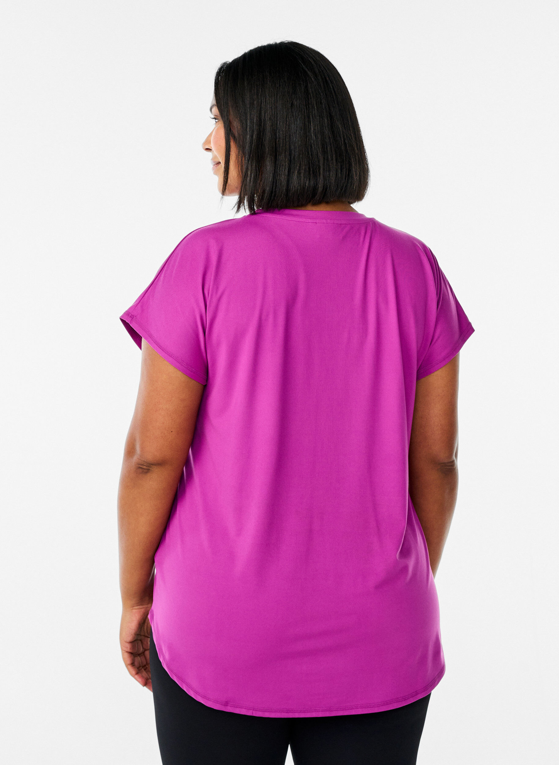 ZizziKurzarm Trainingsshirt mit V-Ausschnitt, Lila, Model image number 2