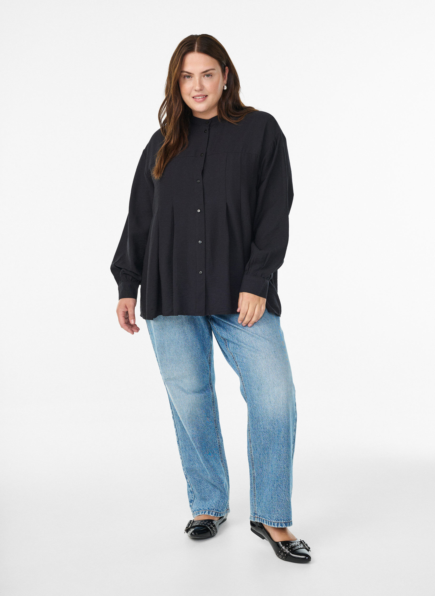 Zizzi Bluse aus Viskose mit A-Linie, Schwarz, Model image number 1