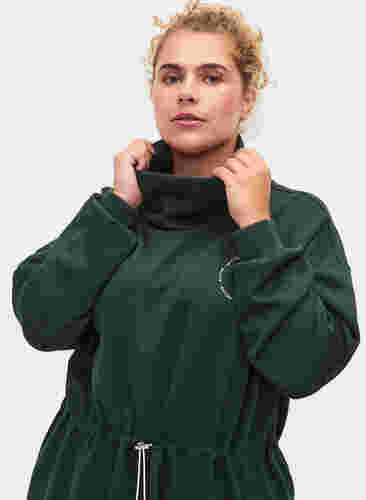 Hochgeschlossenes Pulloverkleid mit verstellbarer Taillenweite, Pine Grove, Model image number 2