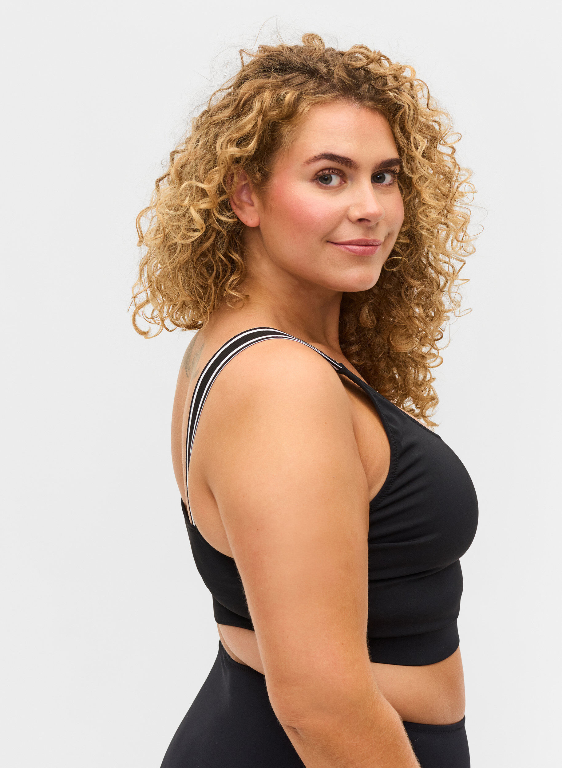 Zizzi Bikinioberteil mit gestreiften Schultertr&auml;gern, Black, Model image number 2