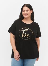 T-Shirt aus Bio-Baumwolle mit Druck, Black W. Be G. Foil, Model