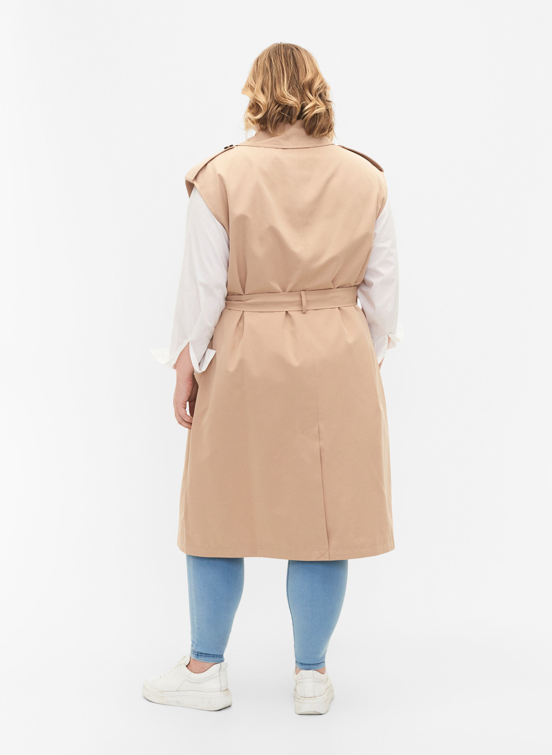 Zizzi Lange Weste mit G&uuml;rtel, Nomad, Model image number 1